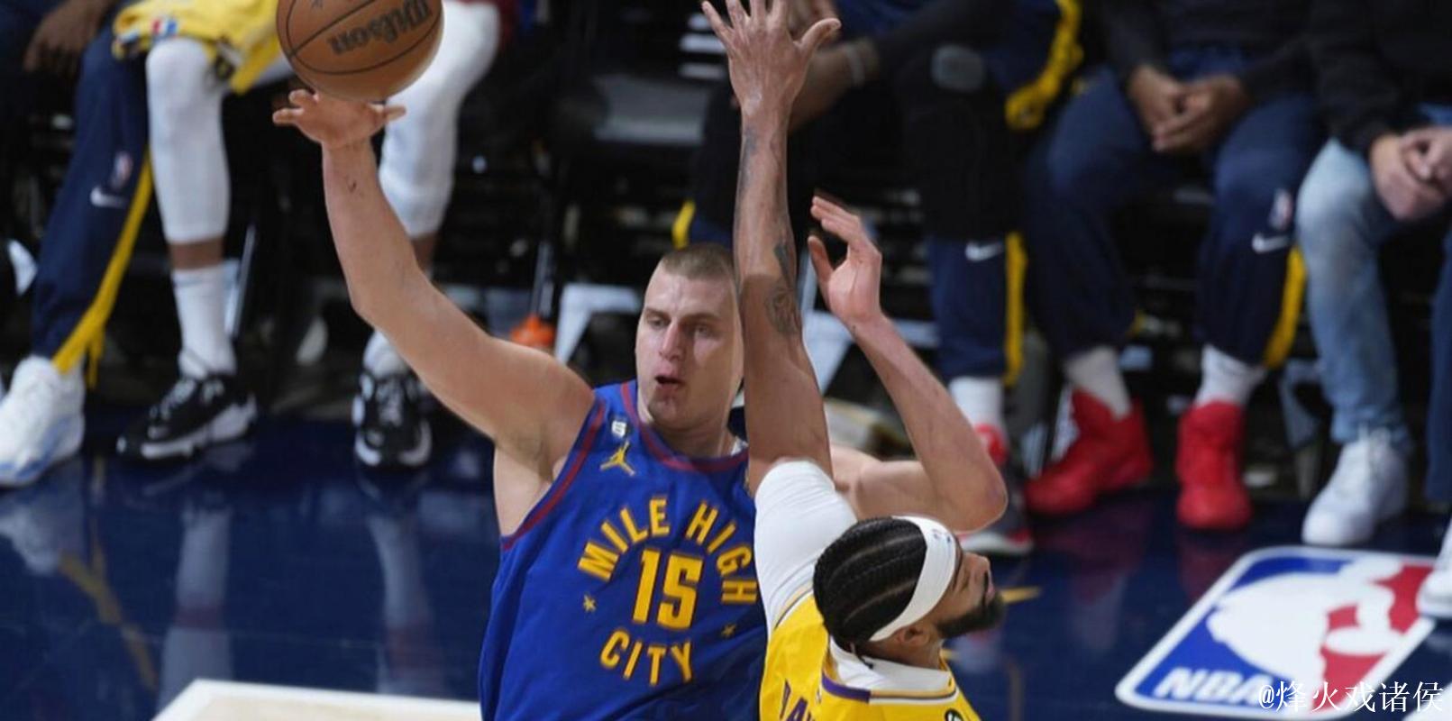 穆雷34分约基奇28+9+11 掘金轻取黄蜂三连胜 穆雷34分约基奇28+9+11 掘金轻取黄蜂三连胜